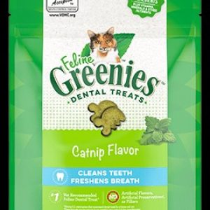 do greenies make dogs poop green